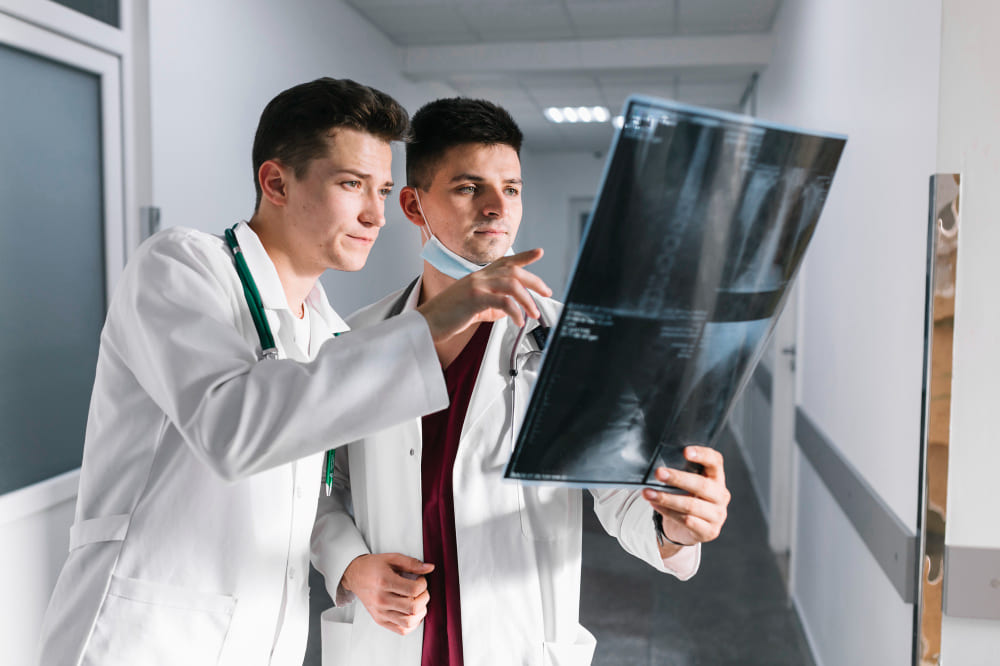 Médico traumatólogo cerca de ti